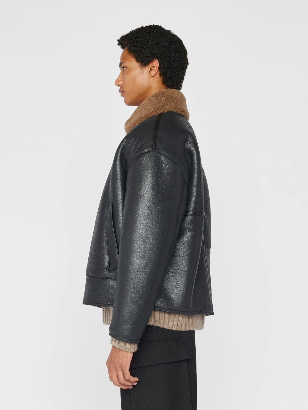 jacket side view alt:fit1